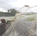 Banks refuse loans to Pak-hit Gujarat fishermen