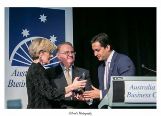 SIS Group /MSS Security receives award from Australian Foreign Minister