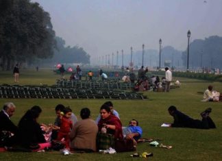 Cops propose a new security plan for India Gate lawns in New Delhi