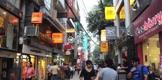 Delhi eateries fail fire safety test