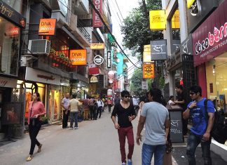 Delhi eateries fail fire safety test