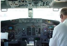 Airlines to require 2 crew members in cockpit at all times
