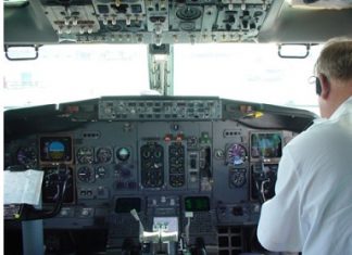 Airlines to require 2 crew members in cockpit at all times