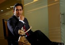 SIS open to buys in security biz