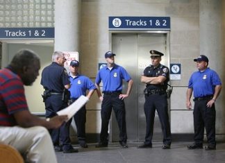 Gun debate pits TSA and Airport Police against each other