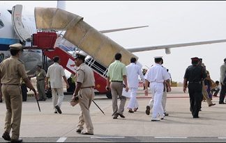 MPs who bully security staff at airports to be publicly shamed