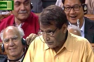 Integrated Security System launched in Mumbai Railway Stations