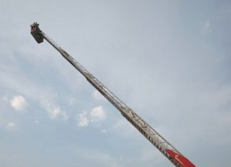Chennai Firemen to soon get tall ladders