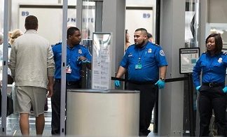 Big jump in gun seizures at US airport security checkpoints