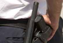 Private guards in Israel may carry weapons while off-duty?