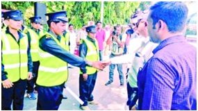 Private marshals to unclog Old, New Delhi Rly stations