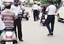 UP traffic cops to don blue trousers again