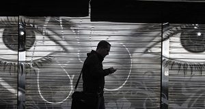 Mass surveillance: New law must be put to public vote, say Dutch citizens.