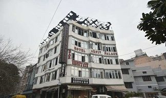 30 Karol Bagh, New Delhi, hotels to be shut over fire safety