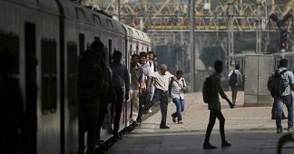 Railways float new tender for Rs.1000 crore CCTV project