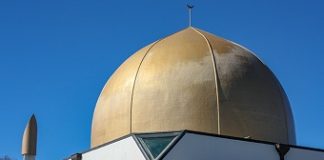 Mosque targeted in Christchurch attacks to install cameras with gun detection AI