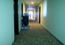 Hotels, casinos required to provide employees with panic buttons under new Illinois law