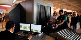 Airport security takes stock of internal risks