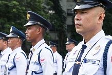 Philippines bats for better work conditions for guards