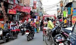 Private firm to secure East Delhi vehicle-free road, in exchange for managing parking sites