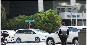 Singapore police deploy fingerprint sensors for driver ID