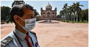 Nitin Gadkari salutes security guards for selfless duty amid Covid-19 crisis