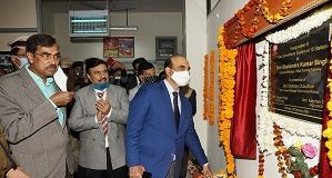WCR GM dedicates video surveillance system at stations