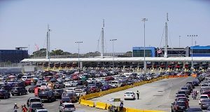 New law requires DHS to start scanning every vehicle at border
