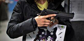After deadly Texas school shooting, Canada to impose ban on sale of handguns in country