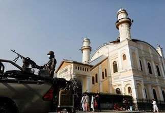 LA withdraws plan to provide private security at religious institutions