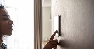 Apple looks to compete with Google and Amazon with biometric-enabled smart home device