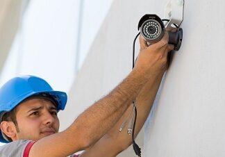 Chicago launches program that will reimburse residents for security camera purchases