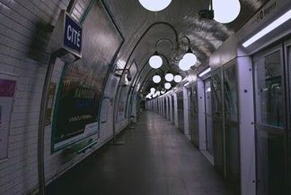 Confidential police security plans stolen from train in Paris