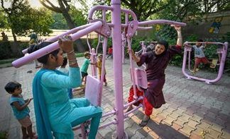 Delhi Mayor gives instructions to install CCTV cameras in women-only parks