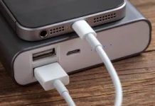 Emirates bans in-flight use of power banks citing fire safety risks