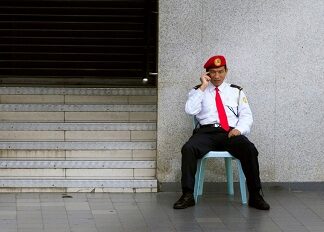 ‘Give incentives to boost Malaysian security guard’s prospects’