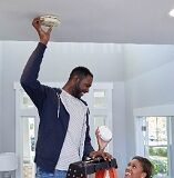 Illinois Fire Safety Alliance reminds residents to change their smoke alarms