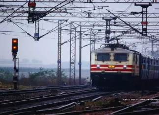 Now Eastern Railway Makes a ‘National Security’ Request to YouTubers