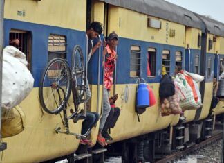 Conduct periodic audits to ensure maintenance of highest standards of safety & security measures: Delhi HC to Railways