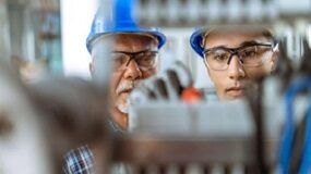 SIA unveils new apprenticeship program for security technicians and installers