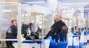 US airport security agency does not rule out privatization